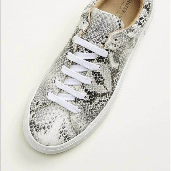 Sister  x Soeur Leyla Snake Platform Sneaker New in Box - Picture 4 of 11